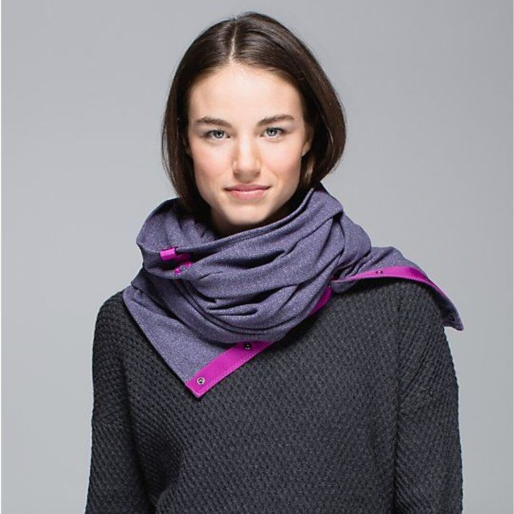 Lululemon Athletica Vinyasa Scarf